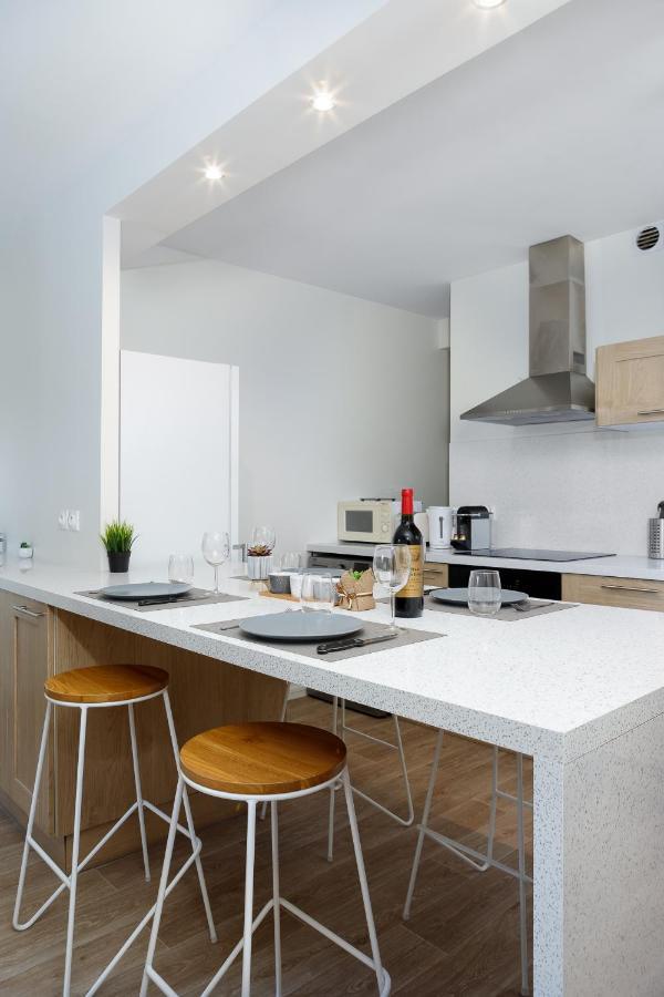 Aux Portes De Bordeaux El Pablo Mindurguest 弗卢瓦拉克 外观 照片